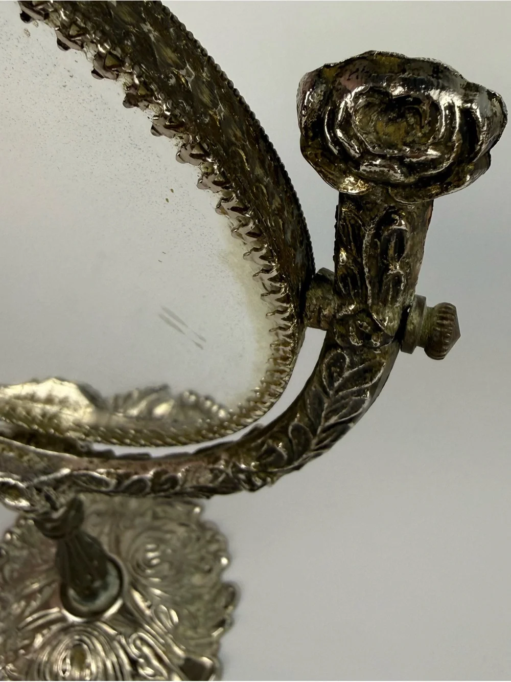 VTG MCM Hollywood Regency Swivel Vanity Mirror Ornate Floral Base